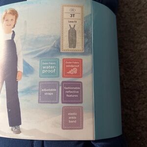 NWT Size 3T toddler unisex snow pants snow bib snow suit